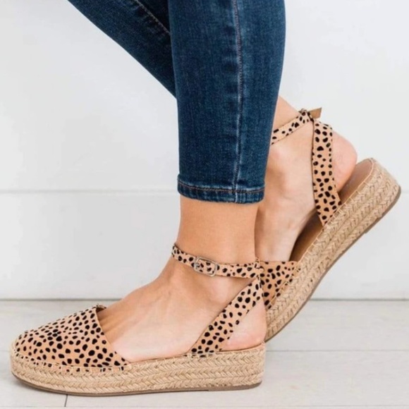 HILLARY Espadrille Wedge - cheetah - Picture 2 of 8
